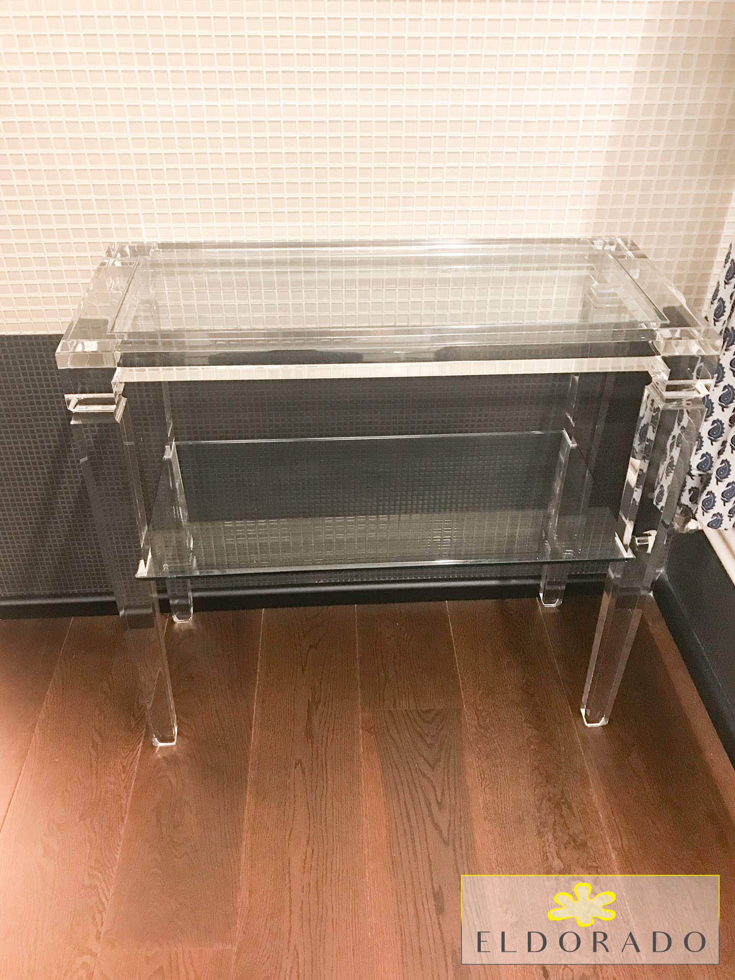 Consolle plexiglass LV1 cm 80 x 35 h 75 con ripiano